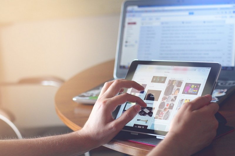 Comment afficher la clé de son réseau wifi ? Tutos PC.