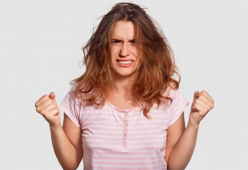 How to contact the Vinted customer service ? Free computer courses with Premiers Clics