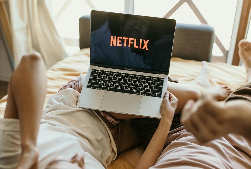 Tutos pour Netflix avec premiers Clics - Tutos PC Tutos pour Netflix. Tutos et guides pour mieux utiliser Netflix depuis u PC, une tablette ou un téléphone.